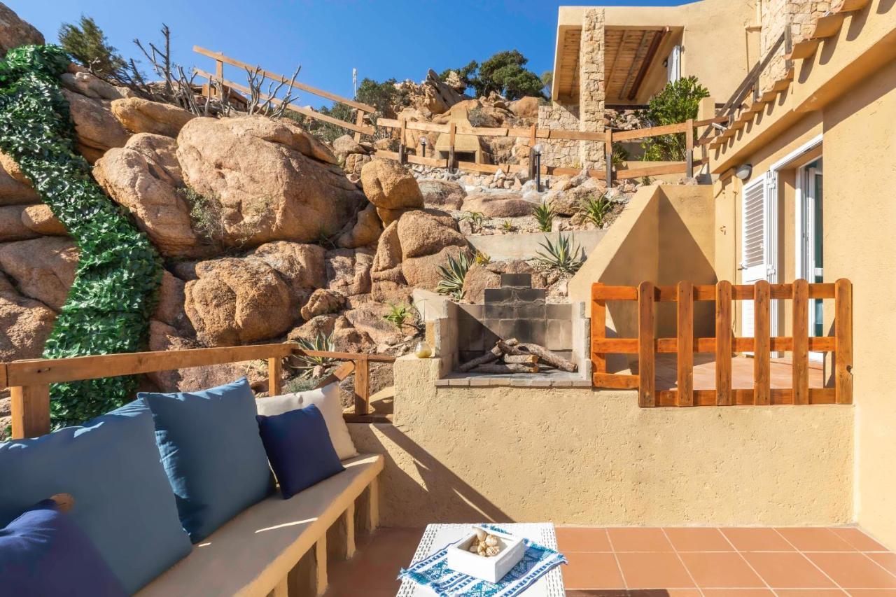 Villa Esmeralda - Free Wifi - With Swimming Pool Коста-Парадисо Экстерьер фото